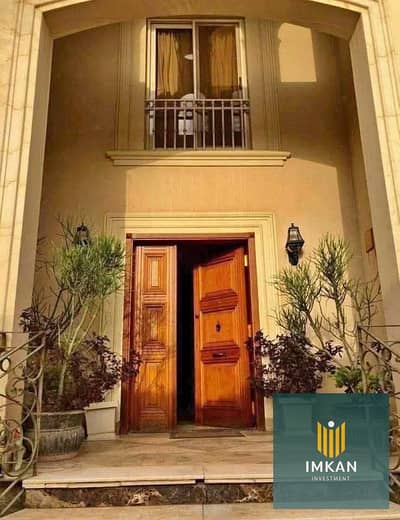 اي فيلا للبيع بالتقسيط حتى 12 سنه و بخصم يصل الي 50% على الكاش في كمبوند سراي Sarai سور في سور مع مدينتي في مدينة المستقبل