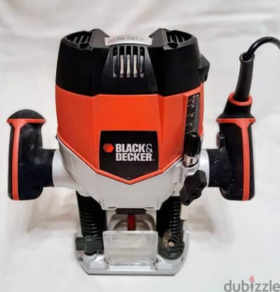 راوتر تفريز حفر حليه خشب بلاك اند ديكر ١٢٠٠ وات Black and Decker Wood