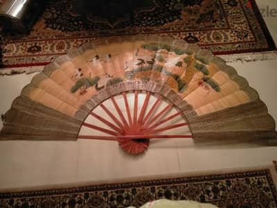 لوحه شكل مروحه كبيره