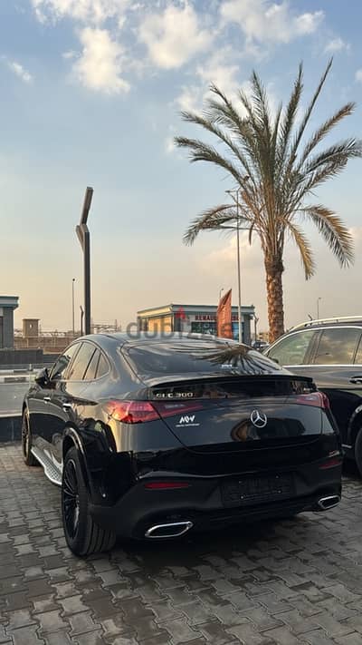 Mercedes-Benz GLC 300 2026