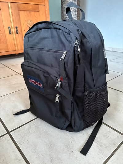 Jansport big black backbag perfect condition