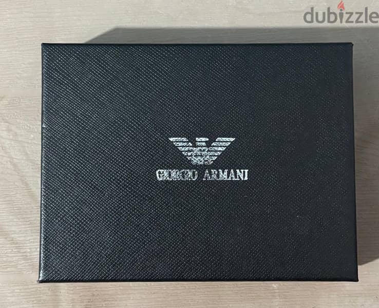 Card holder 5