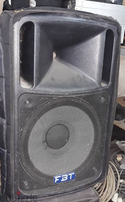 ٢ سماعه FBT MAX 5 POWER اصليين ايطالي توكيل