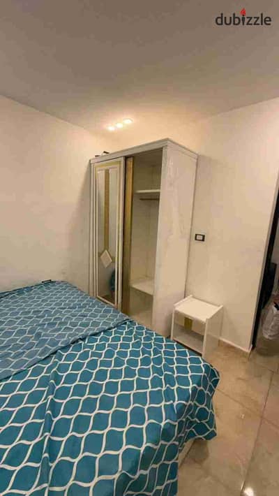 Studio Double Furnished in October