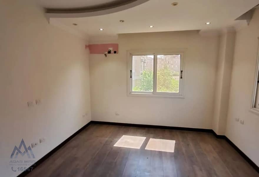 4 Bedrooms 220 sq.M Apartment for sale 10,000,000 EGP in Continental Residence Compound, Sheikh Zayed