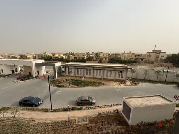 For Sale Zed West -Seventh floor Fully Finished Apartment for sale  sheikh zayed - 6 october ready to move