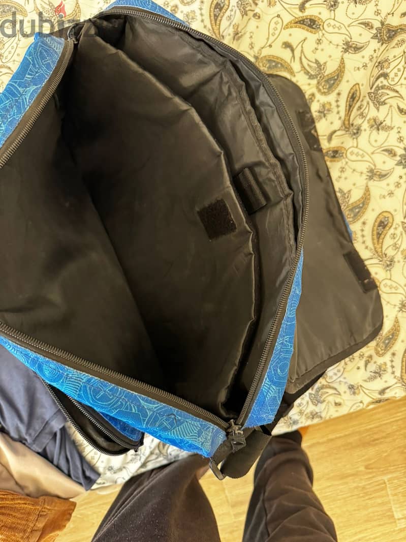 CATerpillar Shoulder bag 3