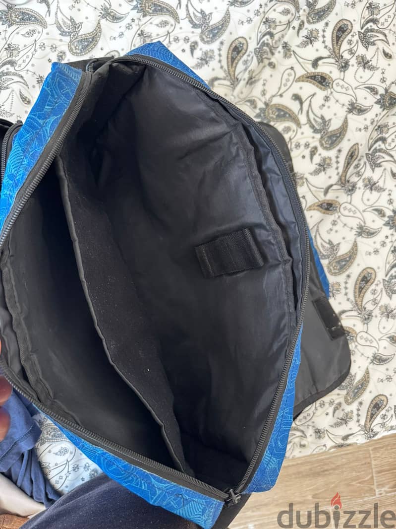 CATerpillar Shoulder bag 4