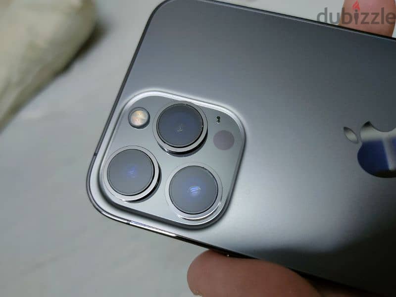 i phone 13 pro max 4