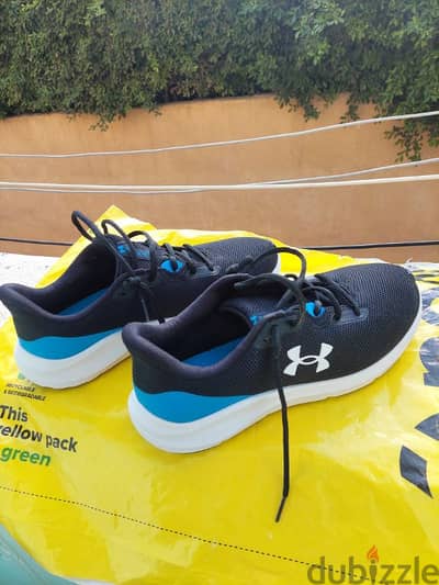 under armor men 44.5
