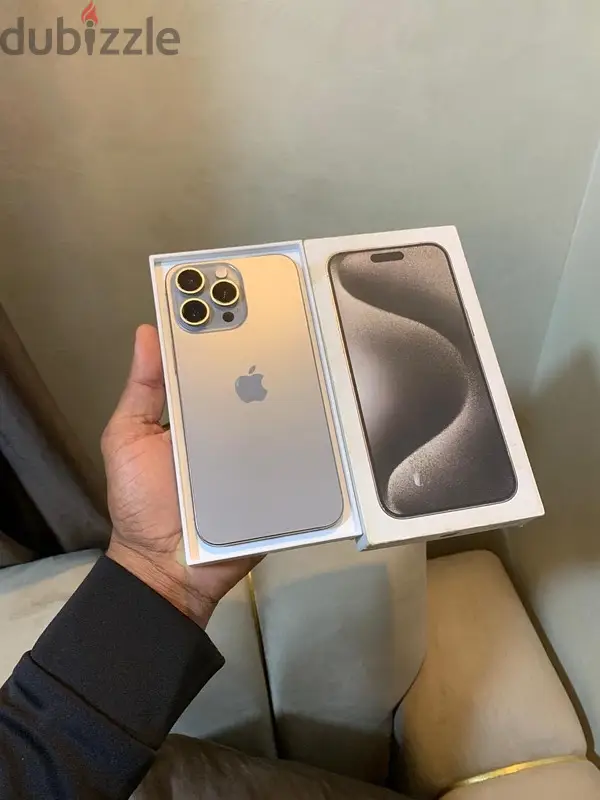 iPhone 15 pro max65055536144259120