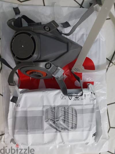 3M respirator mask with gas Cartridge