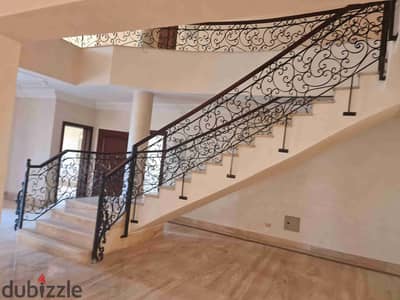 Villa frist use somaid looking for alwahat road for rent