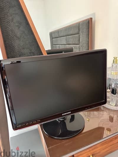 SAMSUNG 23 Inch TV/Monitor
