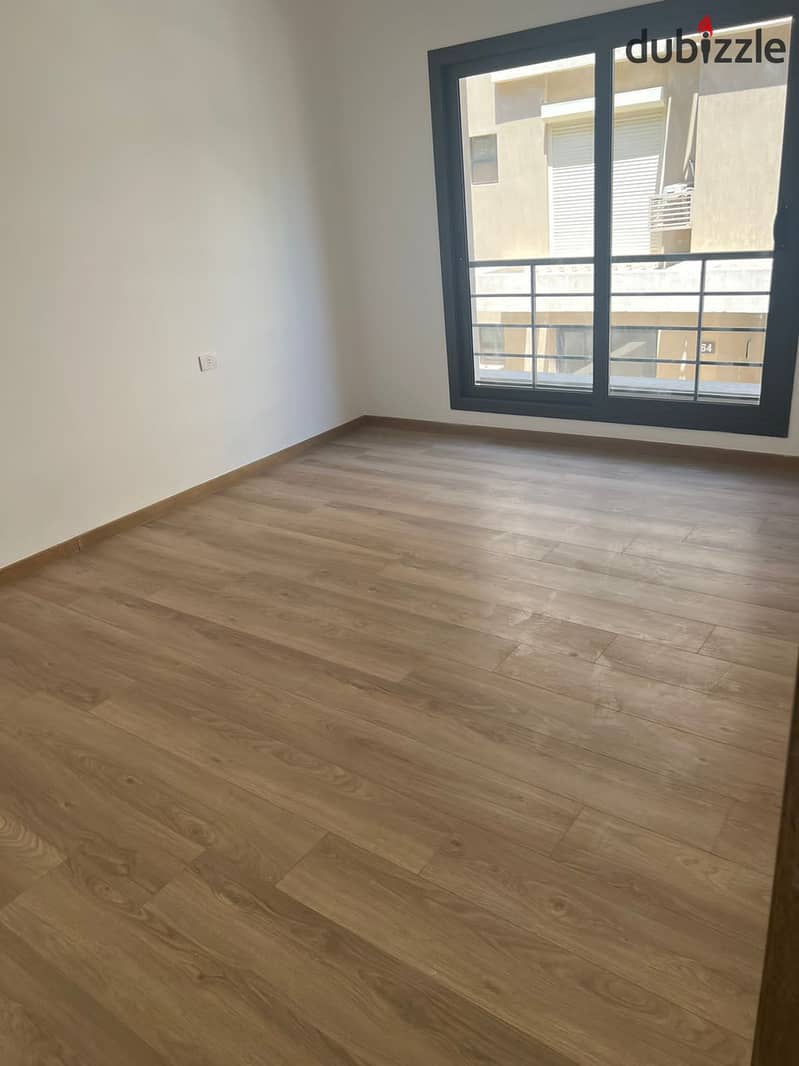 130m Fully Finished Apartment in Moon Residence Fifth Square - New ...