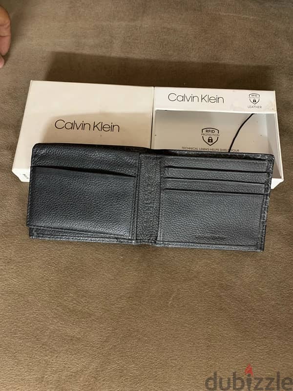 calvinklein wallet 2