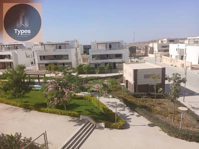 For sale, resale twin house villa, immediate delivery, 517 square meters, at an old price and in a distinguished location in Upville Compound, Sheikh