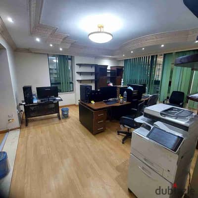 Office space for rent 400 square meters first floor on Al-Nazihah Main Street administrative license