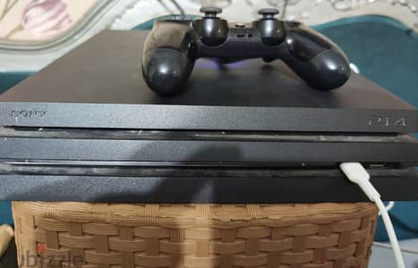 بلاي ستيشن برو كسر زيرو   like new playstation 4pro