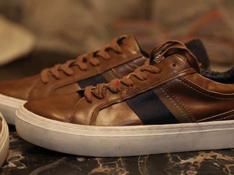 brown shoes 7