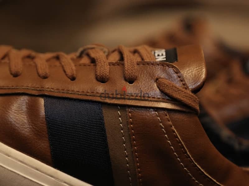 brown shoes 10