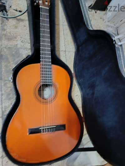 Samick SC 310 Classical كلاسيك جيتار ساميك صناعة كورى بالشنطة الهارد