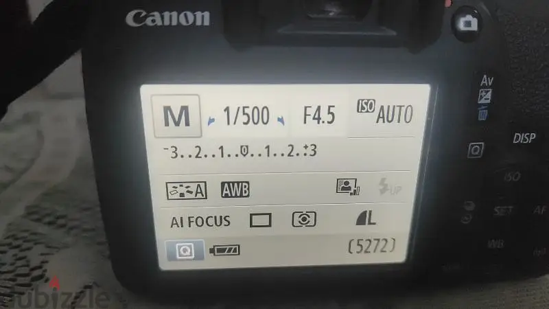 Canon EOS 2000D camera64992359320322123