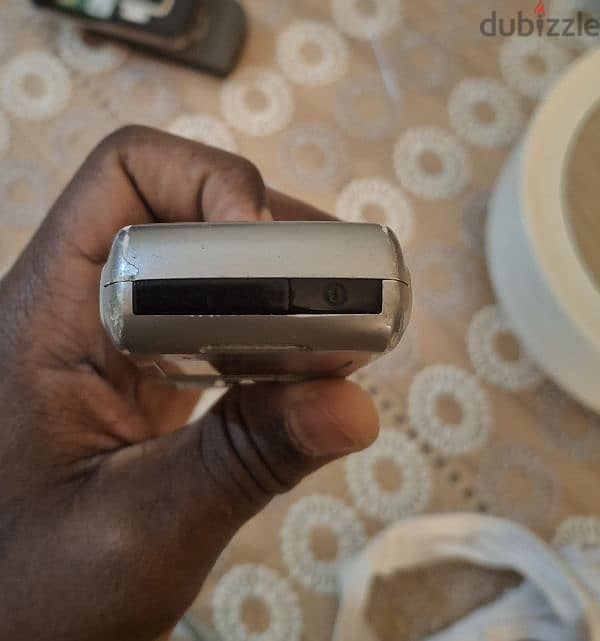 Sony Ericsson K300i 4