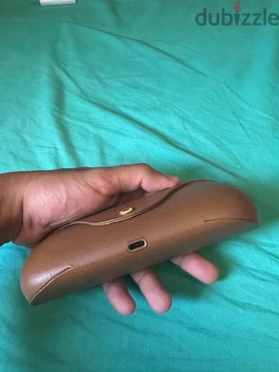 rayban meta glasses charging case