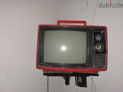تلفزيون ابيض و اسود للتواصل 01200827197 داخل اسكندريه فقط