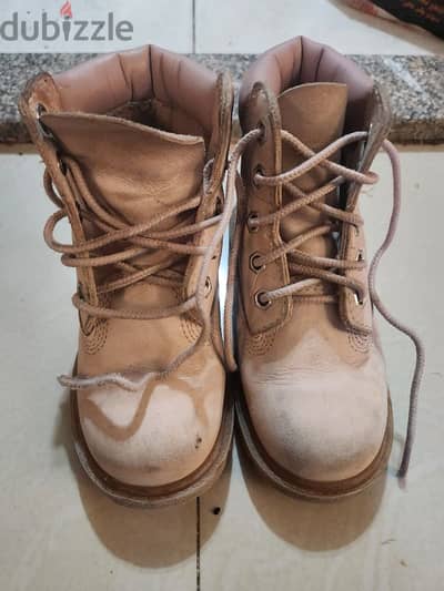 حذاء timberland بناتي مقاس ٢٨ وارد أمريكا استخدام بسيط