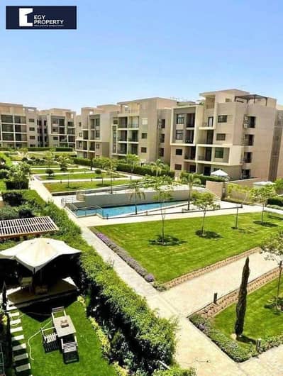 With a Prime Fully Finished Luxury Apartment for Sale in Fifth Square - New Cairo