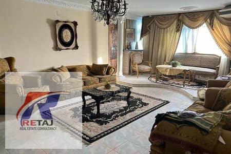 شقه مفروشه للايجاربسعر شارع يوسف عباس امام نادي الزهور قرب شارع الطيران - مدينة نصر                                                                 .
