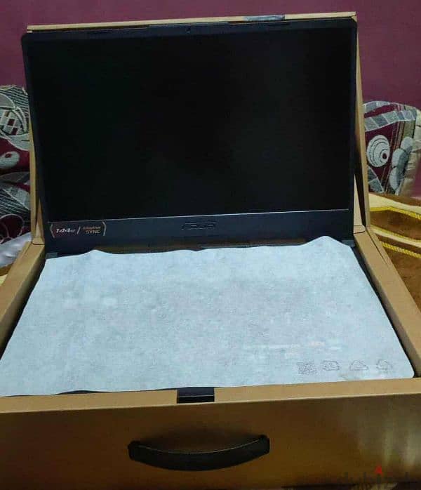 ASUS A 4
