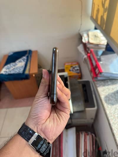 iphone xs max 256 like new