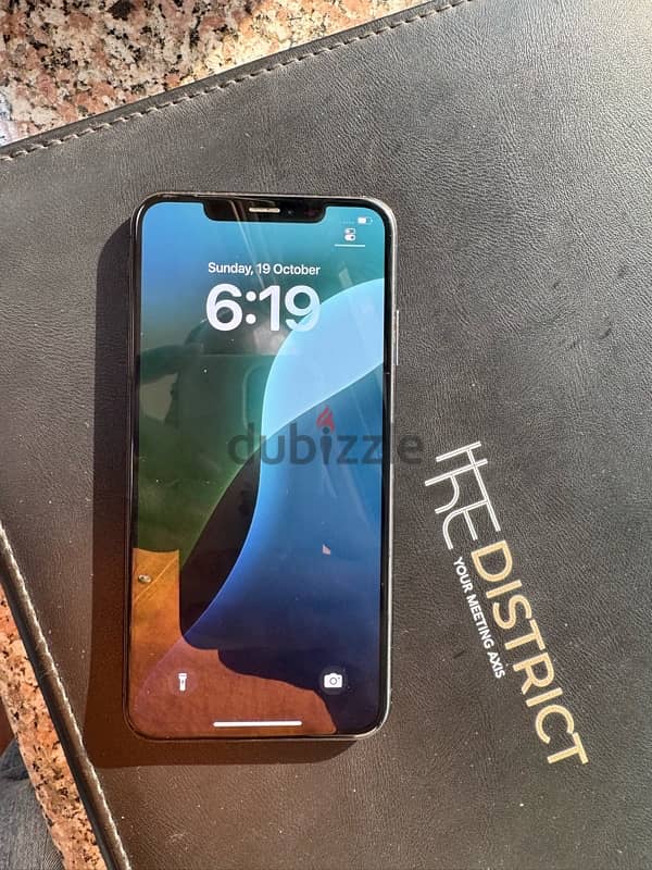 iphone xs max 256 like new 7