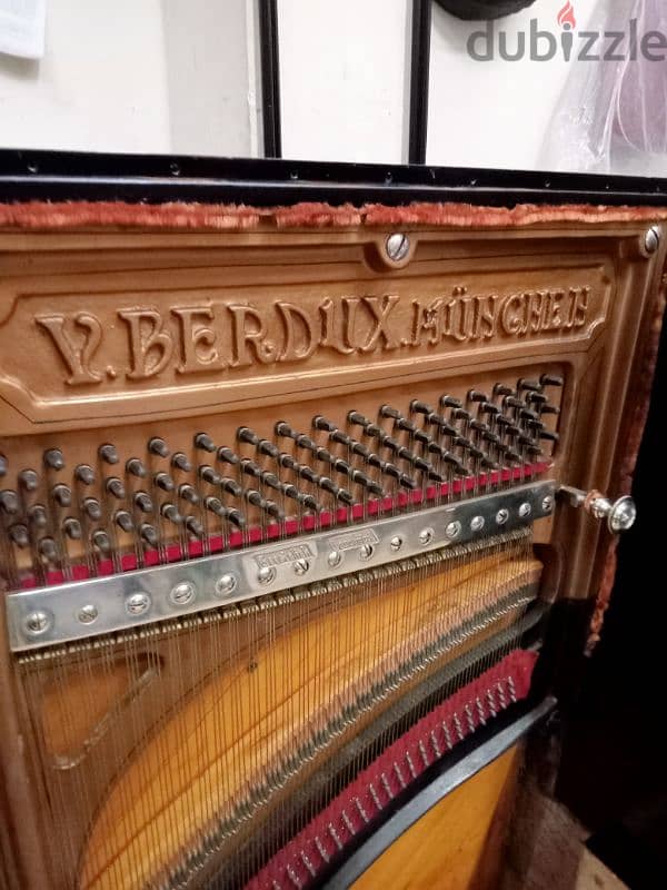 piano German 12