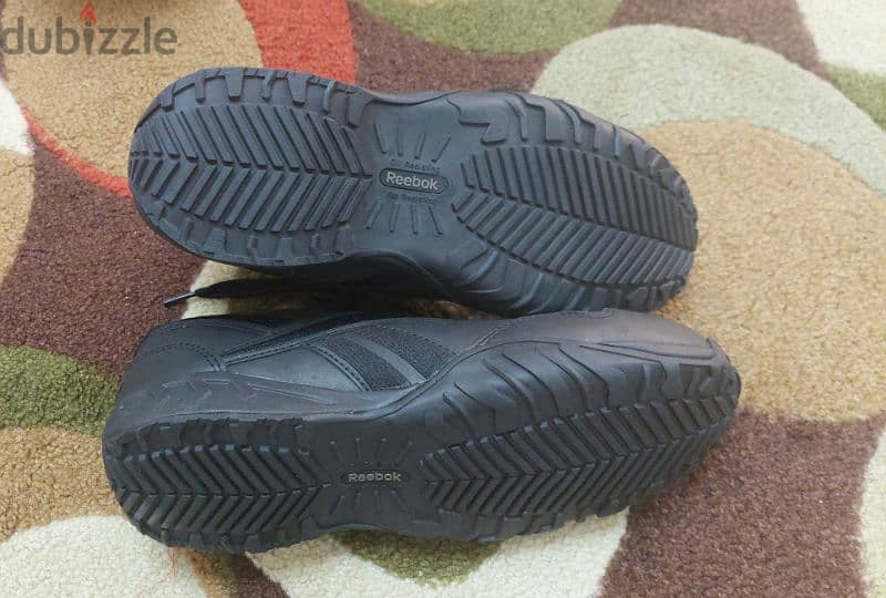 Reebok safety shoes 1