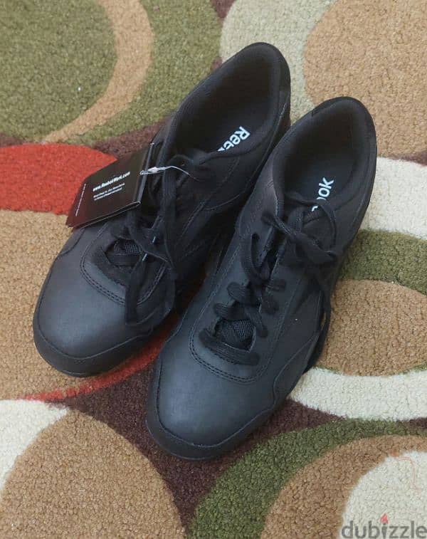 Reebok safety shoes 3