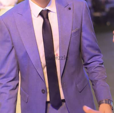 بدلة slimfit من Jakamen مقاس ٤٨ with vest