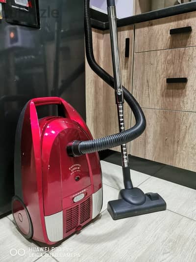 Panasonic vacuum cleaner 2000 W