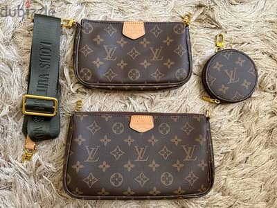 LV mirror
