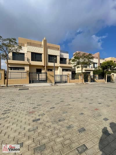 Twin House Villa Alma Project, one of Iwan Developments Sheikh Zayed  Land area 256 m Building area 238 m 5 bedrooms 5 bathrooms Required price 16 mil