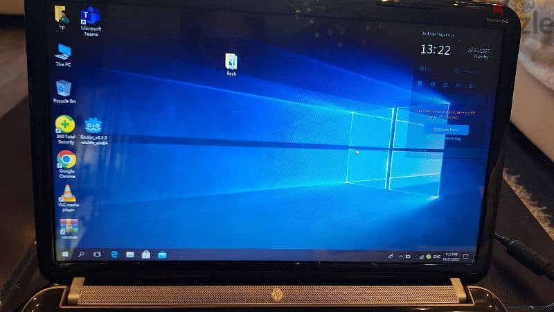 laptop.   لاب توب hp 10