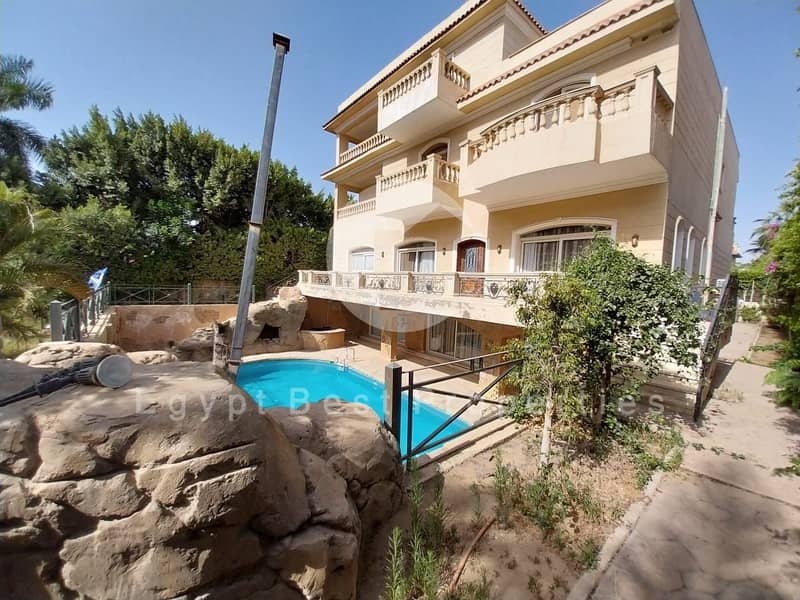 4 Bedrooms 1,300 sq.M Villa for sale 48,000,000 EGP in Zayed 2000 Compound, Sheikh Zayed
