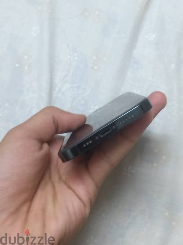 IPHONE 12pro 4