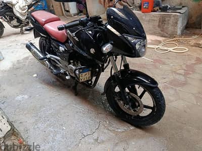 بجاج بلسر 180 للبيع