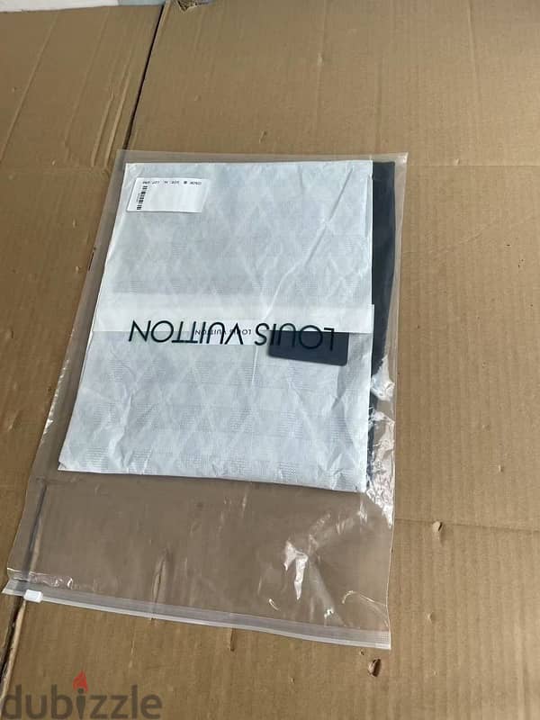 LV pattern tshirt 1
