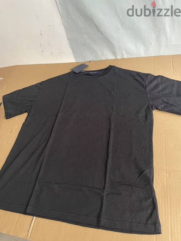 LV pattern tshirt 2
