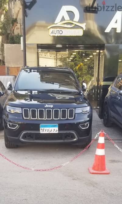 جراند شيروكي للايجار لمصريين بالخارج ورجال الأعمال والخليجين بدون سائق
